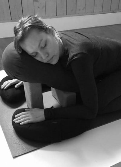 Sai Mithra Yoga docent Roos Vonk